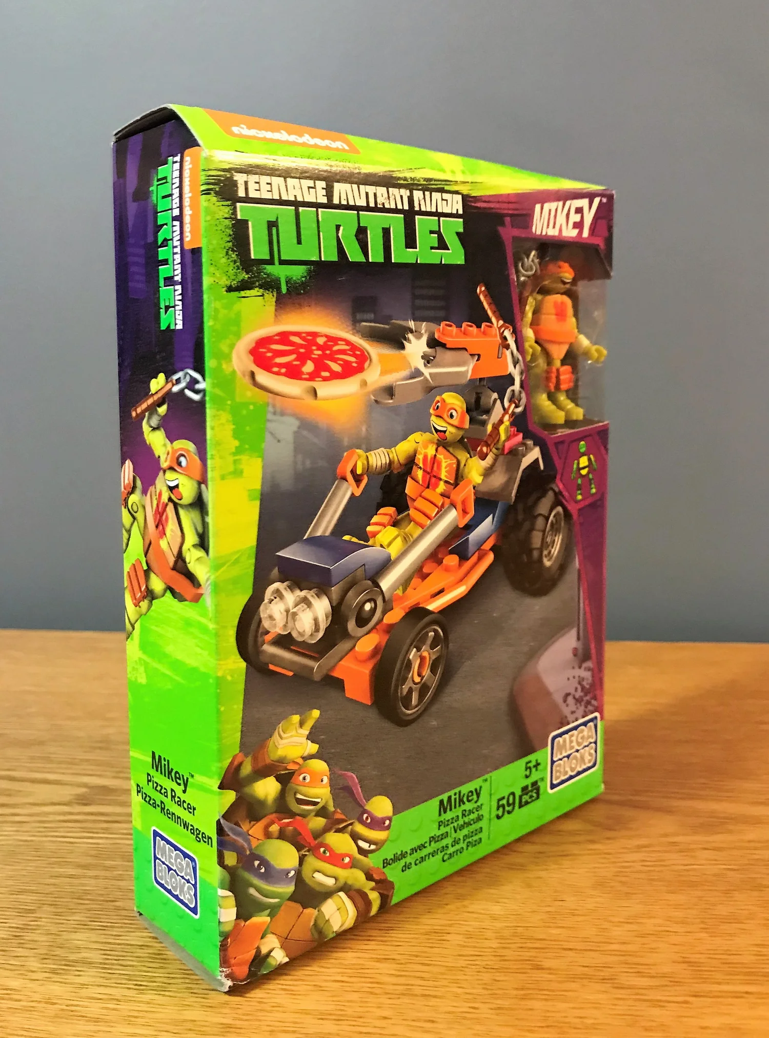 Teenage Mutant Ninja Turtles Mega Bloks Mikey Pizza Racer — Toys